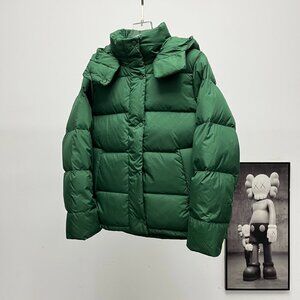 LululemonPuff 5-compartment down jacket in green